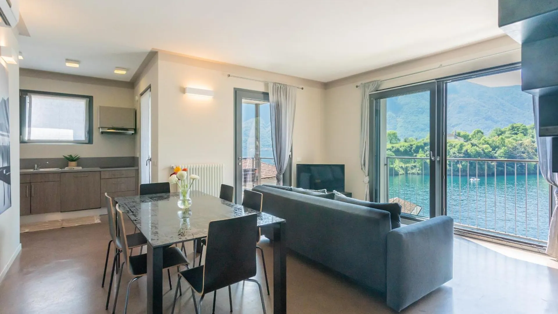 Mulino Vista Lake By Rent All Como Ossuccio 0*,